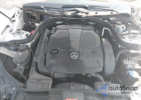 2013 Mercedes-Benz E 350 z USA, uszkodzony, nr VIN WDDHF5KB3DA664800